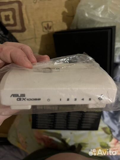 Коммутатор asus GX1005B Switch