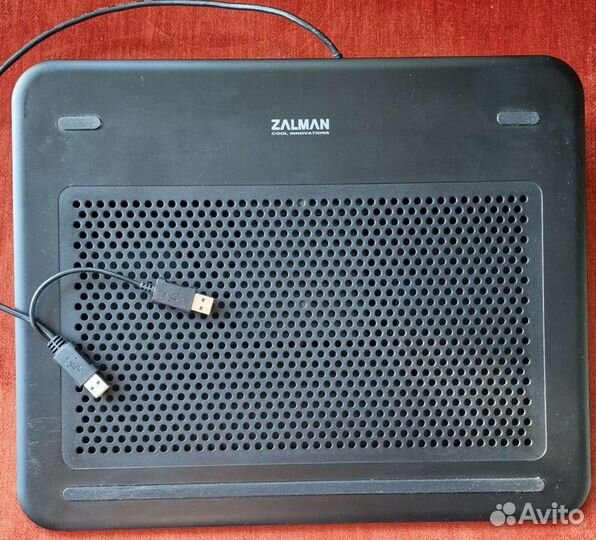 Подставка с охлаждением для ноутбука