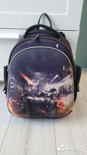 Школьный рюкзак