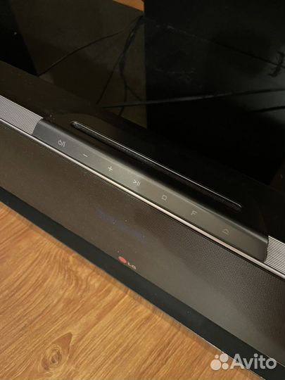 Саундбар lg