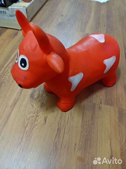 Игрушка Корова попрыгушка (прыгалка)