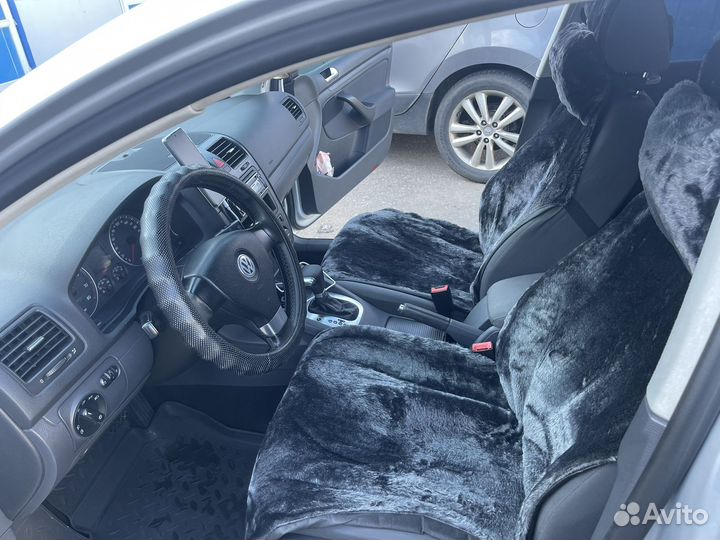 Volkswagen Golf 1.6 AT, 2007, 196 464 км
