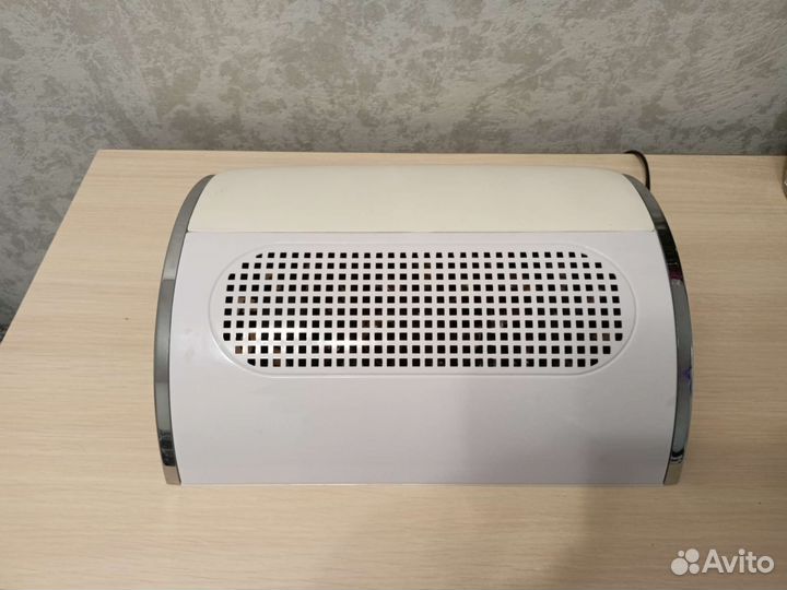 Вытяжка для маникюра