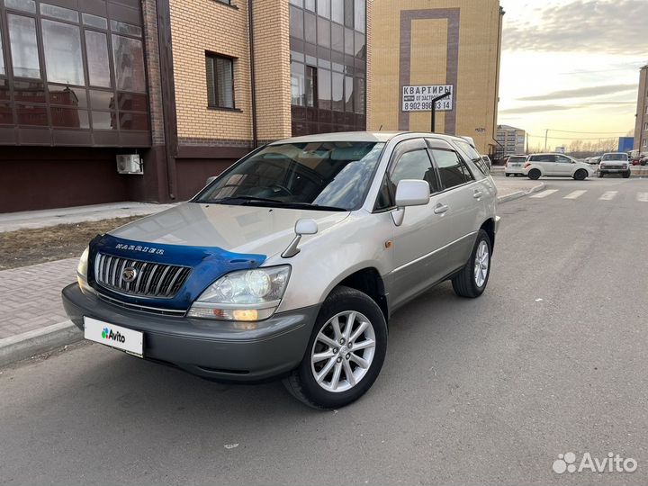 Toyota Harrier 2.4 AT, 2003, 260 000 км