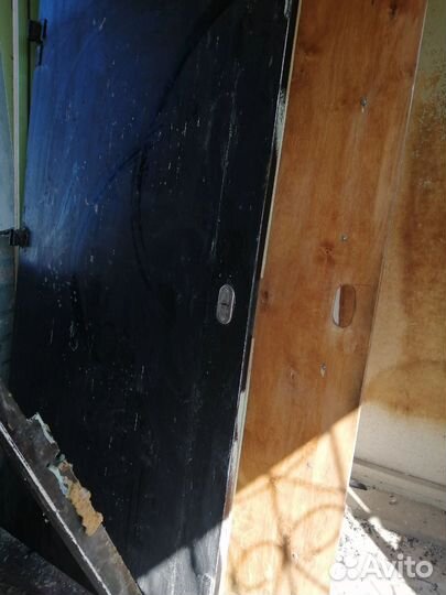 Дверь входная