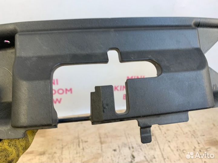 Планка радиатора Volvo C30 B4204S3 2012