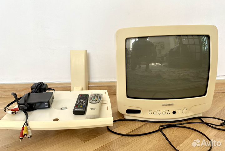 Телевизор samsung