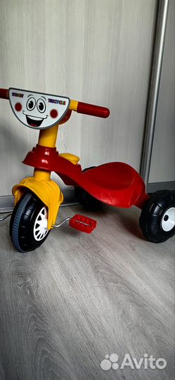 Новый трехколесный велосипед Pilsan Smart Bike