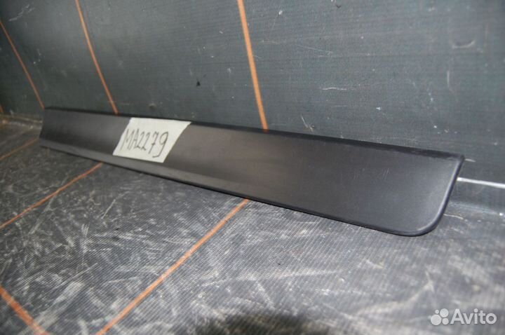 Накладка двери задней левой -Nissan X-Trail T32