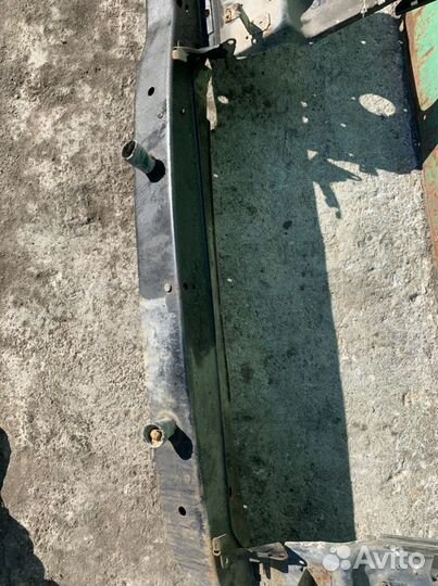 Панель передняя vw transporter t4 2000г