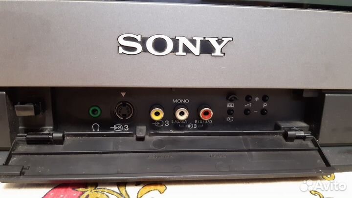 Телевизор sony KV-25FX20R Trinitron + пульт