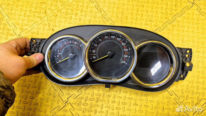 Панель приборов Renault Sandero 2 K4M 2016