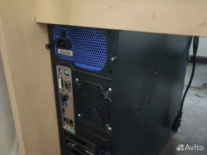 Игровой корпус для пк вместе с железом