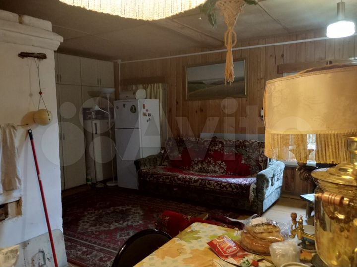 Дом 52,9 м² на участке 9,4 сот.