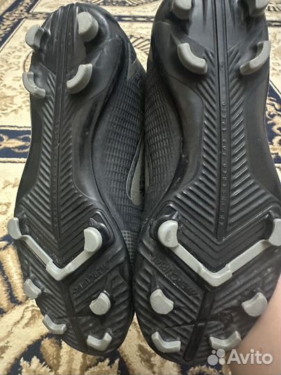 Футбольные проф бутсы nike