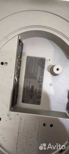 Продам монитор LG Flatron L1720B