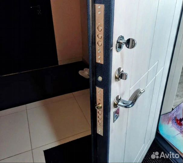 Открыть замок, установить замок, заменить замок