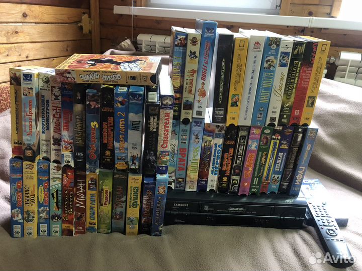 Видеомагнитофон samsung Diamond с видеокассетами