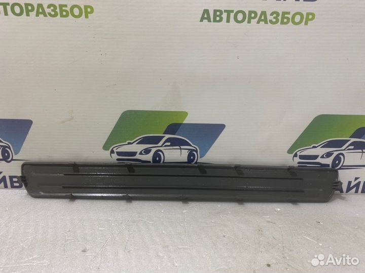 Накладка на порог салона Audi Q7 легковой