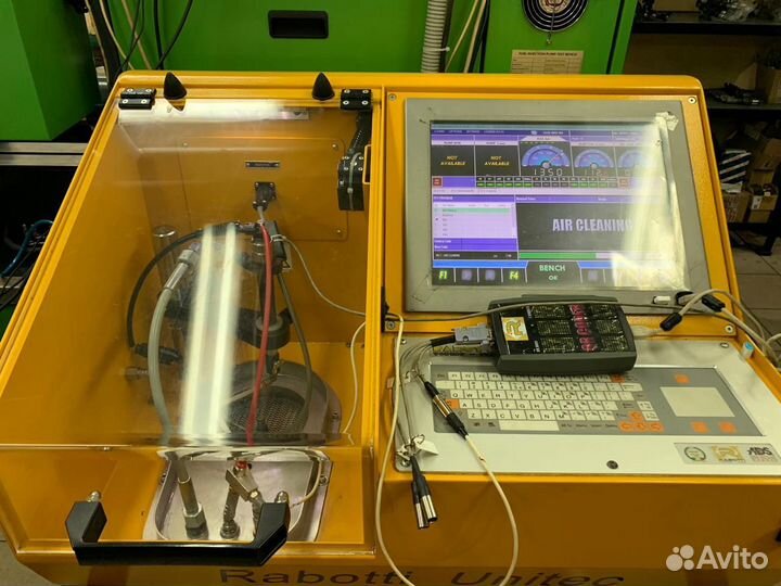 Топливная форсунка Исузу NQR75 4HK1 Евро 4