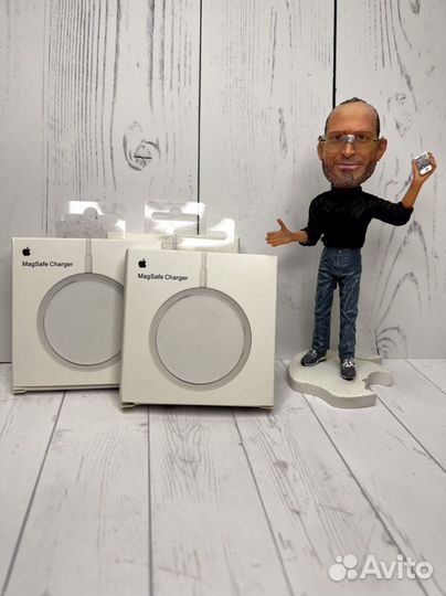 Беспроводное зарядное устройство Apple Magsafe