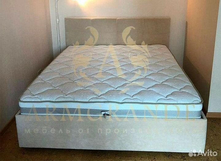 Дизайнерская кровать