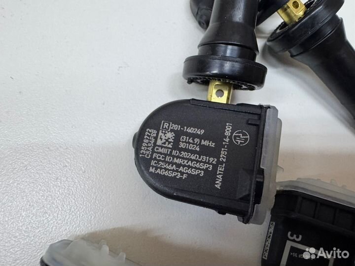 Датчики давления шин GM 13598772