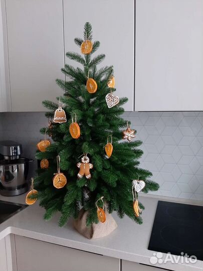 Елка искусственная