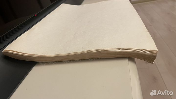 Стопка тонкой бумаги 41*29 см