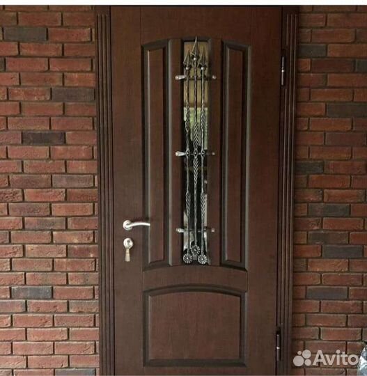 Дверь входная металлическая со стеклом 1624