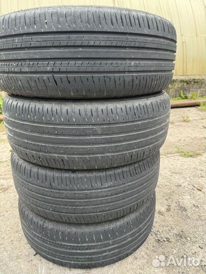 Dunlop Enasave EC300+ 215/50 R18 92V