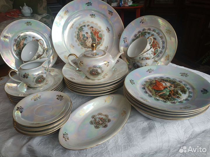 Сервиз чайно-столовый