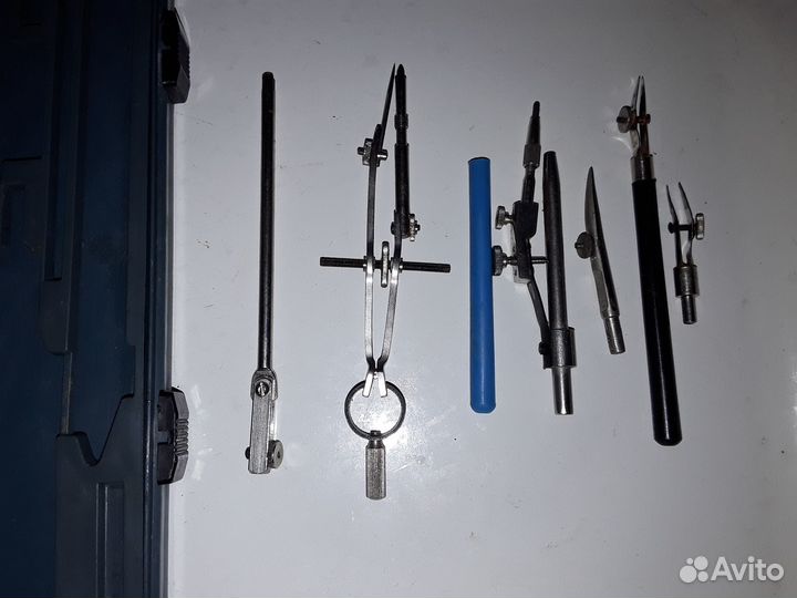 Готовальня, предметы для черчения из СССР