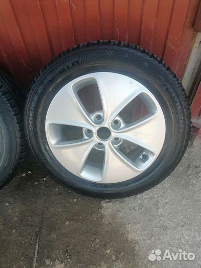 Колеса в сборе r16 летние
