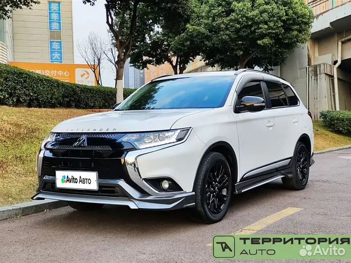 Mitsubishi Outlander 2.0 CVT, 2021, 54 000 км