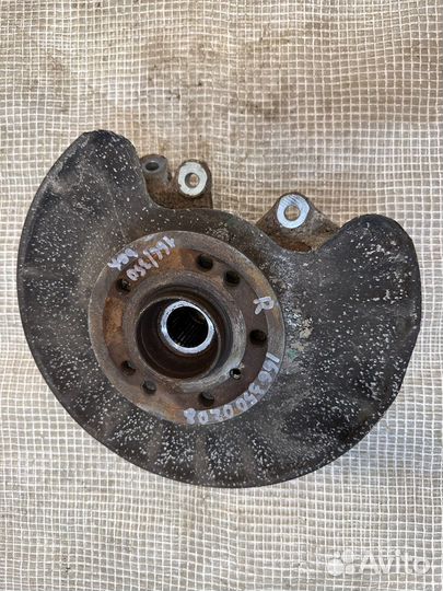 Кулак задний в сборе Мерседес 292 166