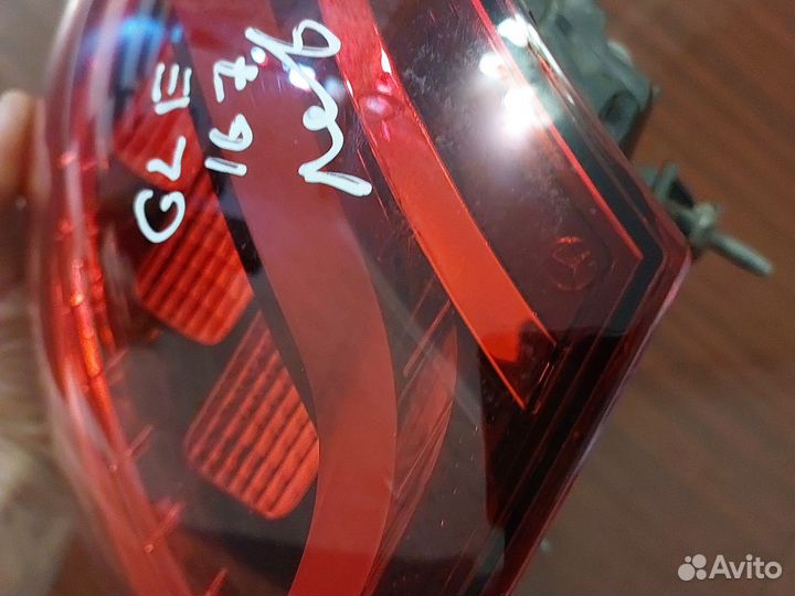 Задний левый наружний фонарь GLE 167 А 1679063104