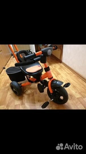 Детский трехколесный велосипед с родительской ручк