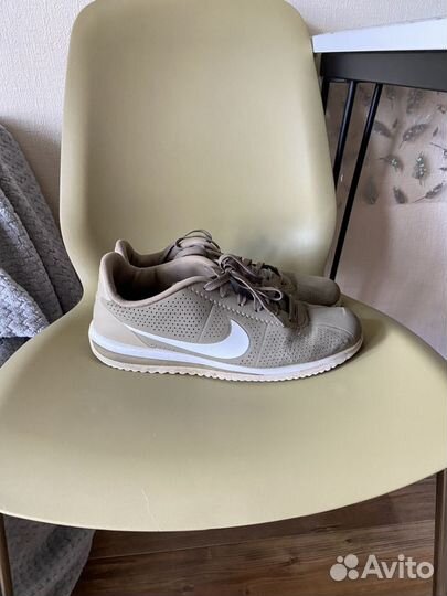 Кроссовки Nike cortez