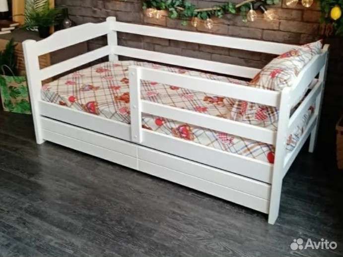 Детские кровати из массива