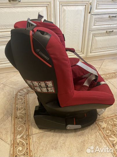 Детское автокресло Maxi-Cosi Tobi