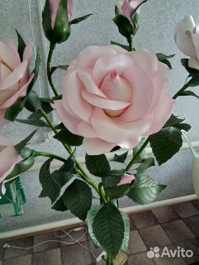 Букет роз светильник