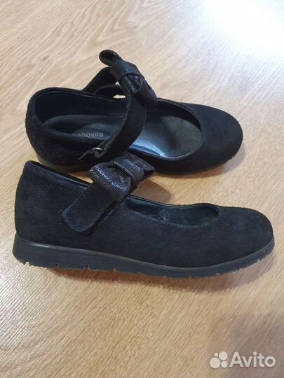 Туфли для девочки школьные