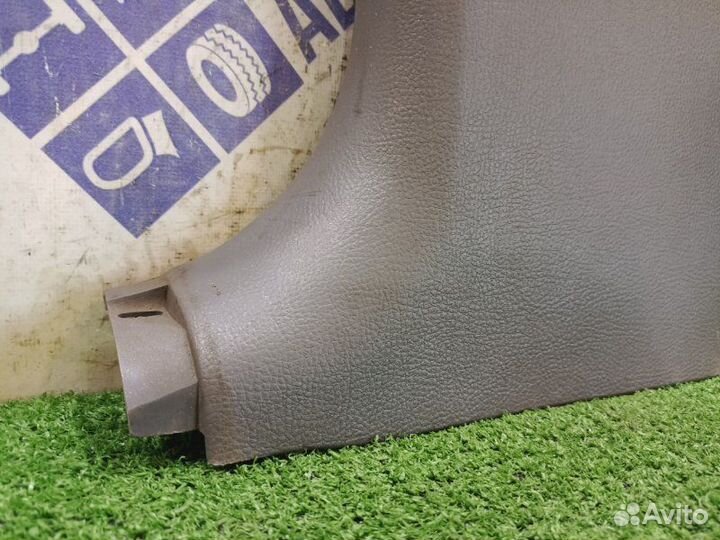 Обшивка стойки левая Mazda 6 Gg седан 1.8 L8 2004