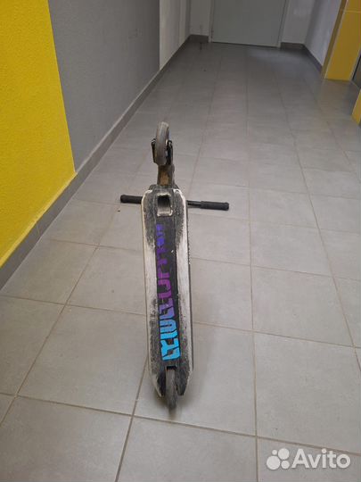 Трюковой самокат