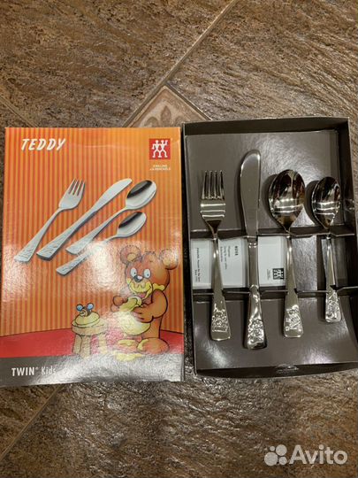 Набор столовых приборов