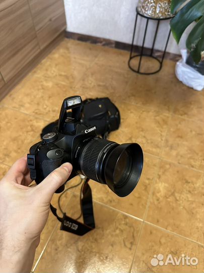 Зеркальный фотоаппарат Canon EOS 500D