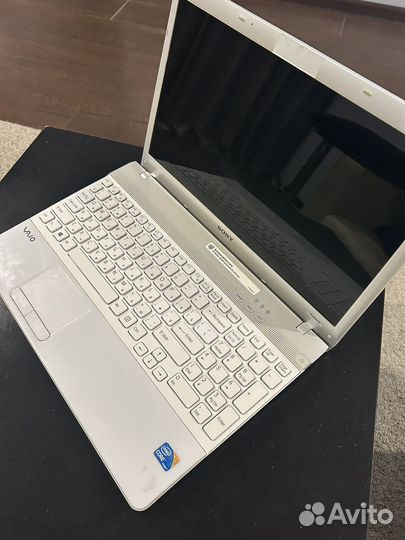 Sony vaio PCG 71211v