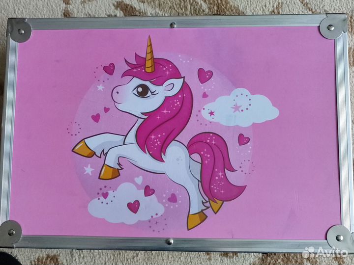 Канцелярский набор для девочки