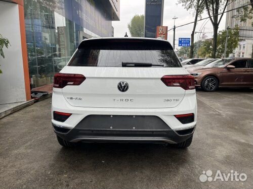Volkswagen T-Roc 1.5 AMT, 2021, 32 000 км